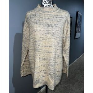 Calvin Klein cream & grey XL sweater